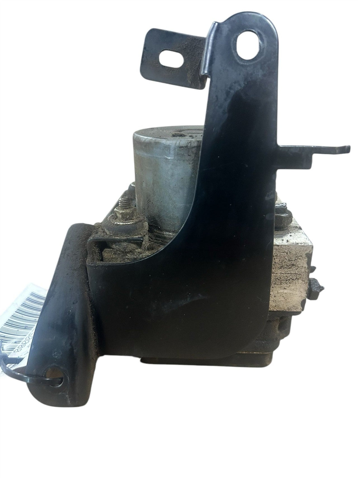 ABS Pump Module from a 2011 Hyundai Sonata, photo 3