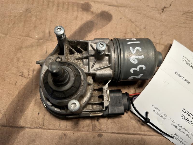 Windshield Wiper Motor from a 2016 Ford Focus, left side, photo 2