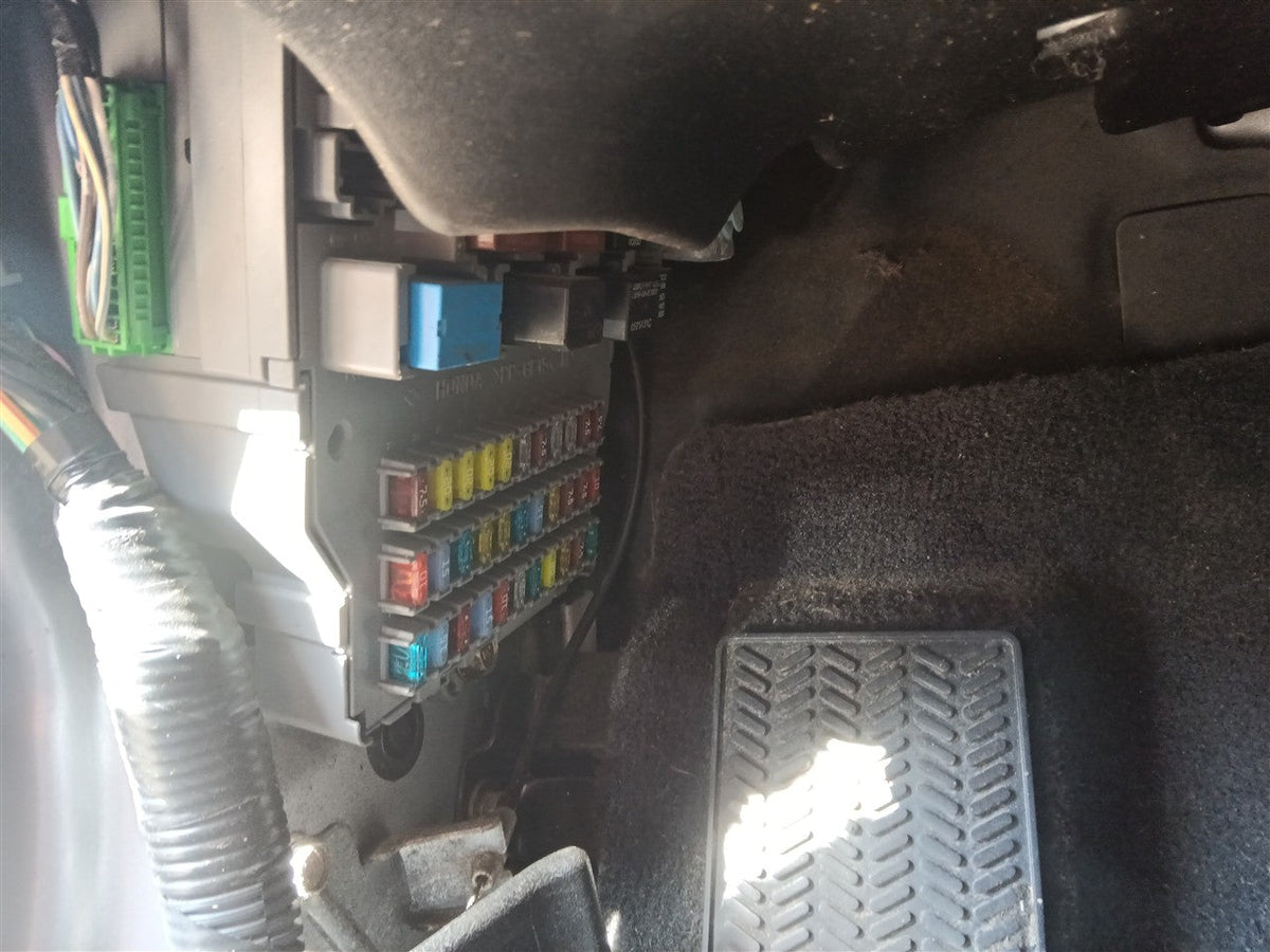 Interior Fuse Box from a 2004 Honda Accord, photo 1