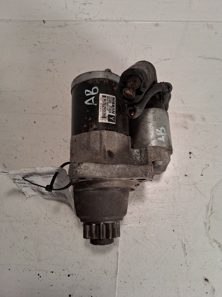 Starter Motor from a 2015 Nissan Altima, photo 4