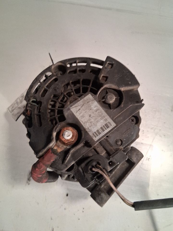 Alternator from a 2006 Mini Cooper, photo 3