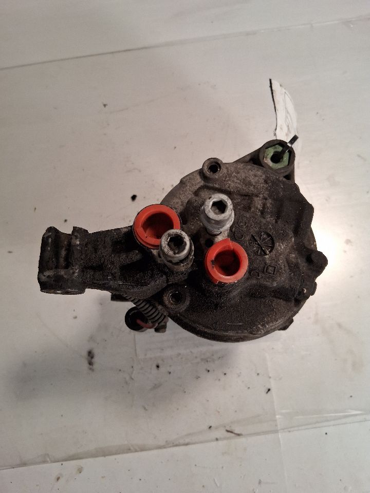 AC Compressor from a 2006 Mini Cooper, photo 2