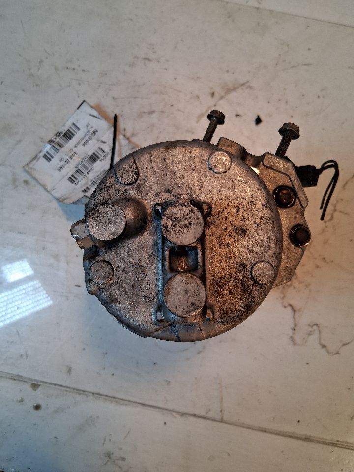 AC Compressor from a 2005 Cadillac CTS, photo 5