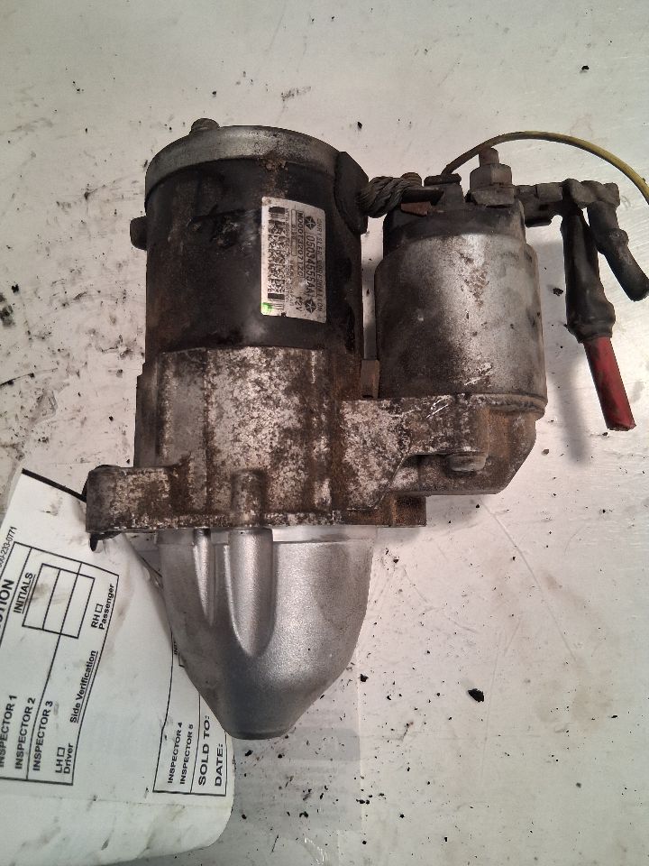 Starter Motor from a 2010 Dodge Caliber, photo 1