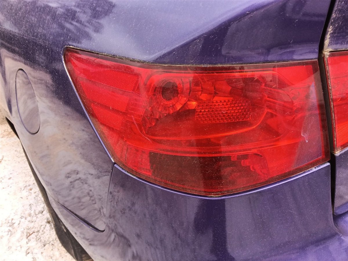 Tail Light from a 2010 Kia Forte, left side, photo 1