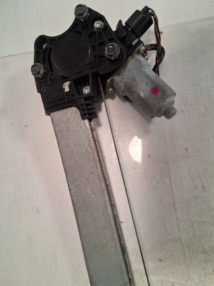 Window Regulator from a 2012 Honda Accord, front, right side, photo 6