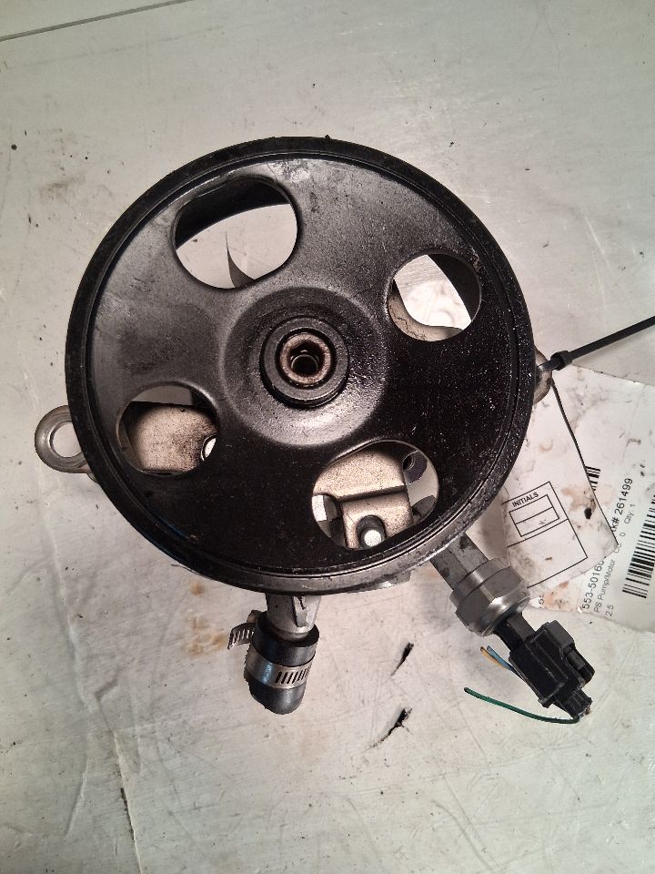 Power Steering Pump from a 2011 Nissan Altima, photo 1