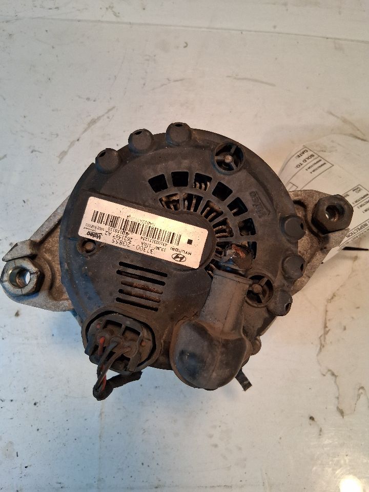 Alternator from a 2014 Hyundai Sonata, photo 3