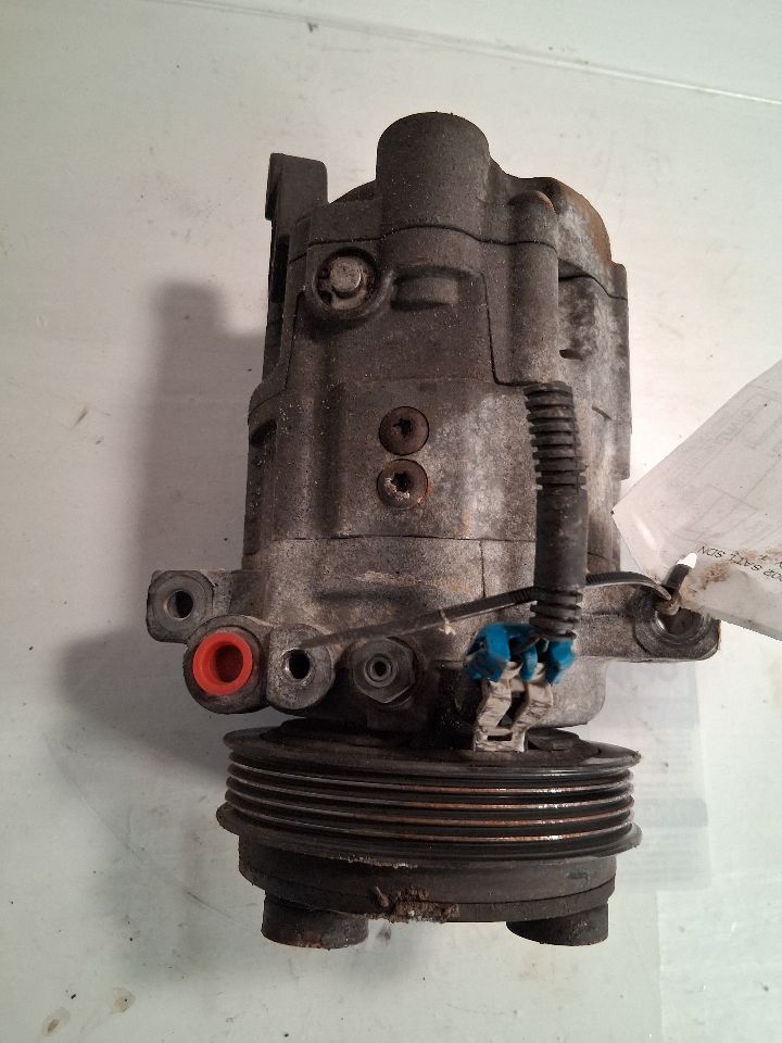 AC Compressor from a 2002 Saturn L Series, photo 3