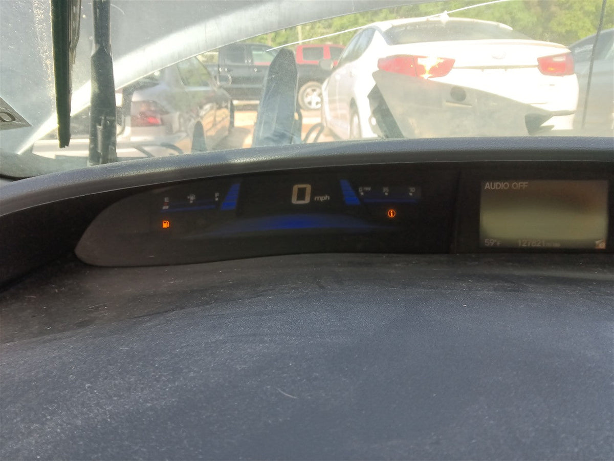 Speedometer Instrument Cluster from a 2015 Honda Civic, photo 1