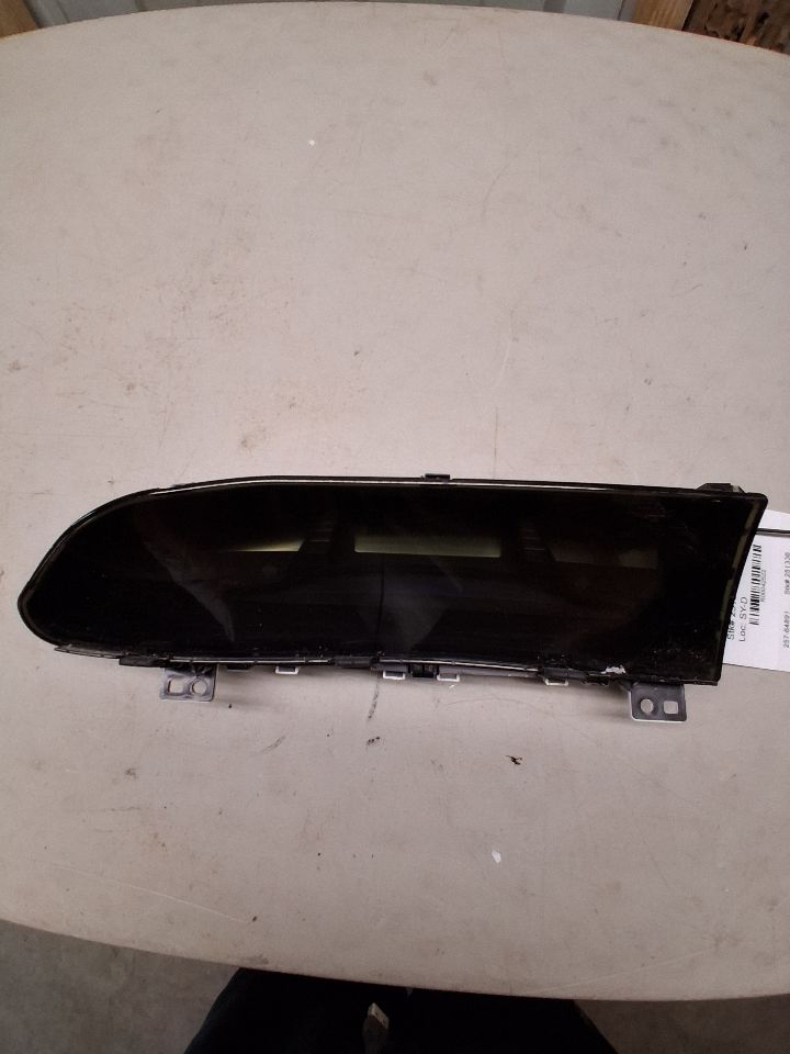 Speedometer Instrument Cluster from a 2015 Honda Civic, photo 2