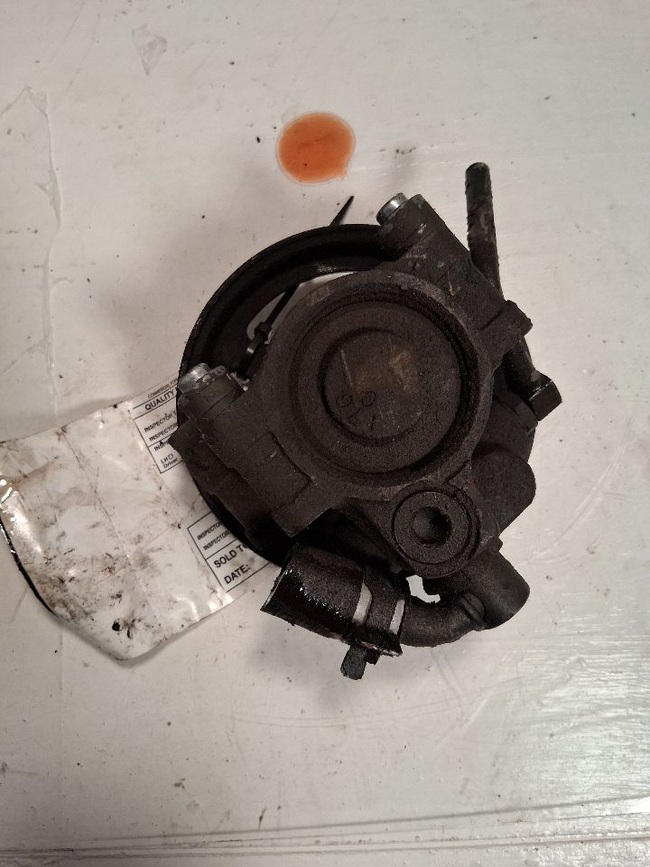 Power Steering Pump from a 2008 Ford F-150, photo 2