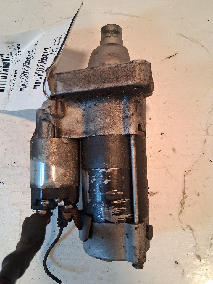 Starter Motor from a 2007 Dodge, photo 1