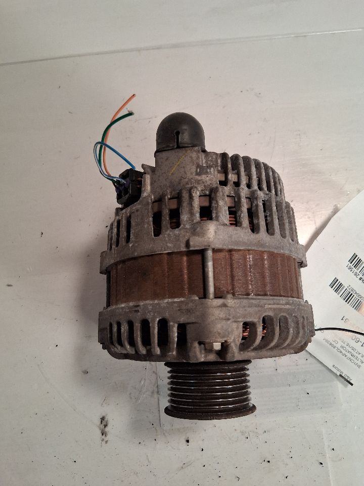 Alternator from a 2016 Nissan Versa, photo 2