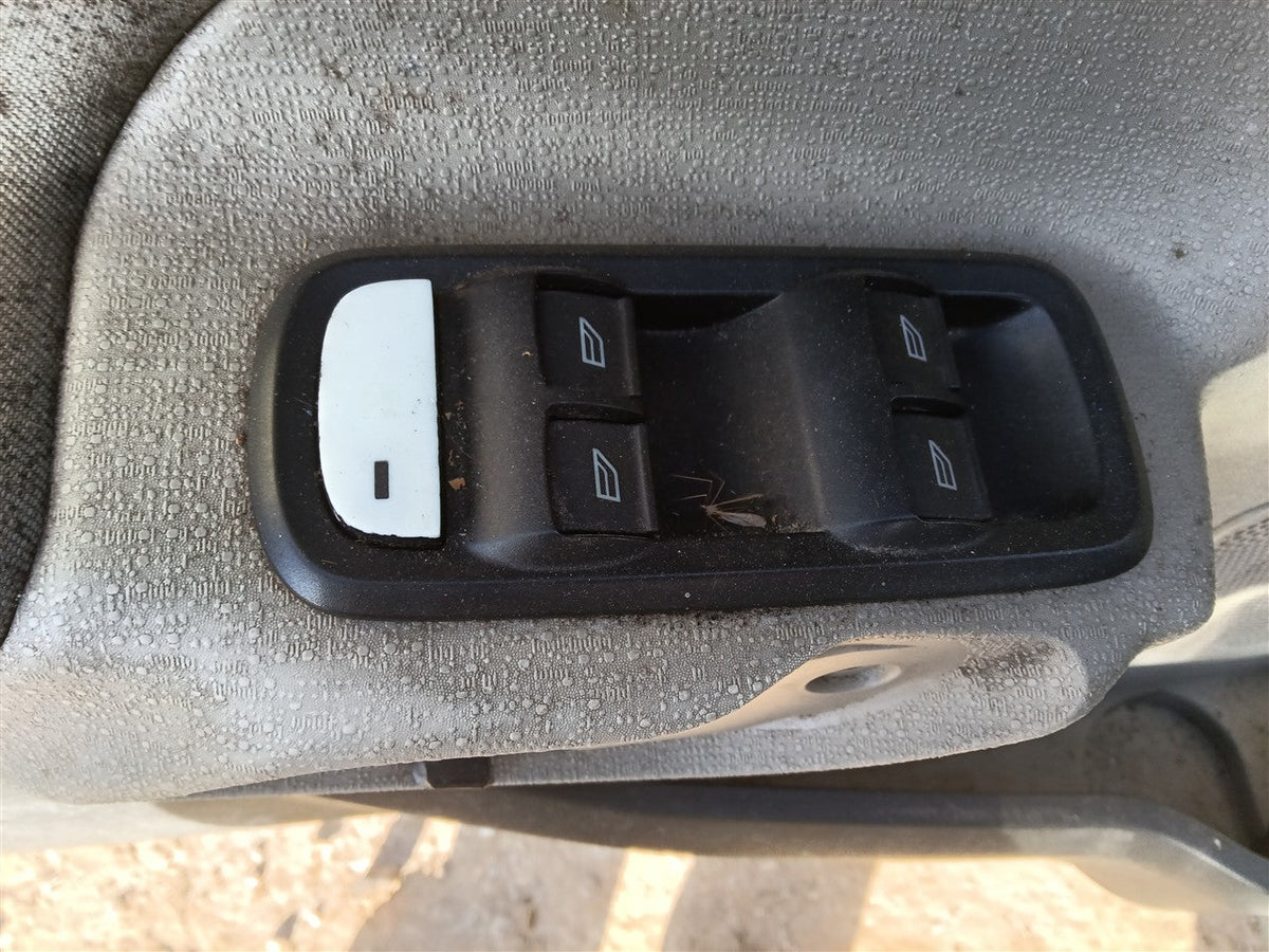 Window Master Switch from a 2014 Ford Fiesta, left side, photo 1