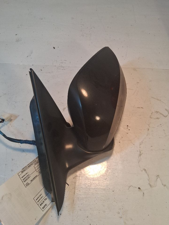 Side View Mirror from a 2017 Infiniti Q50, left side, photo 2