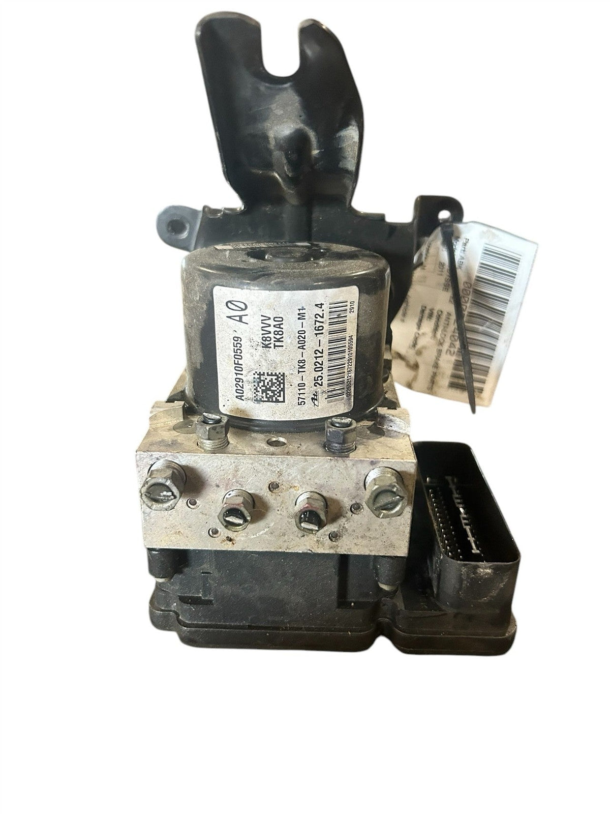 ABS Pump Module from a 2011 Honda Odyssey, photo 1