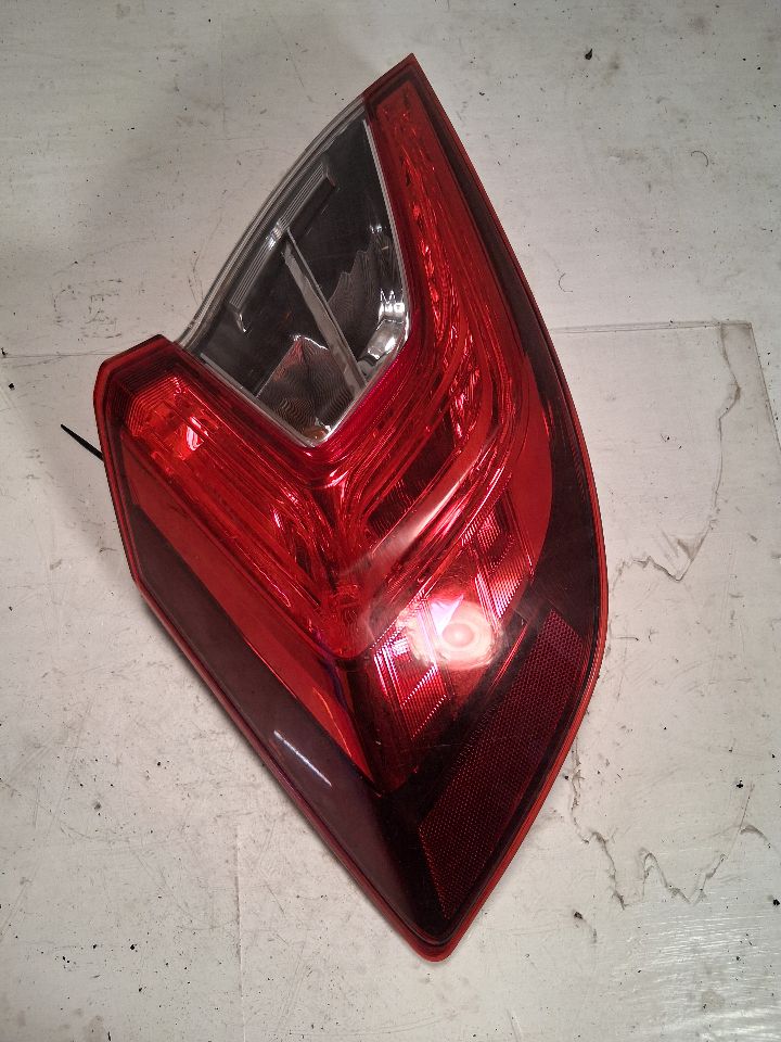 Tail Light from a 2017 Honda Civic, left side, photo 2