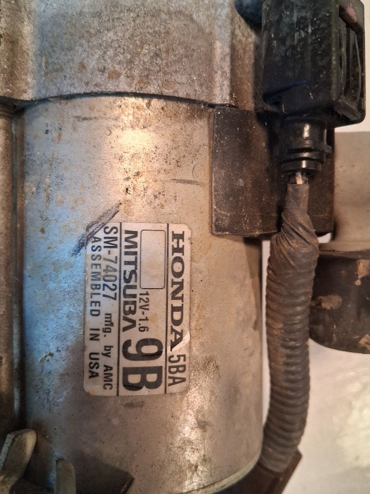 Starter Motor from a 2017 Honda Civic, photo 2
