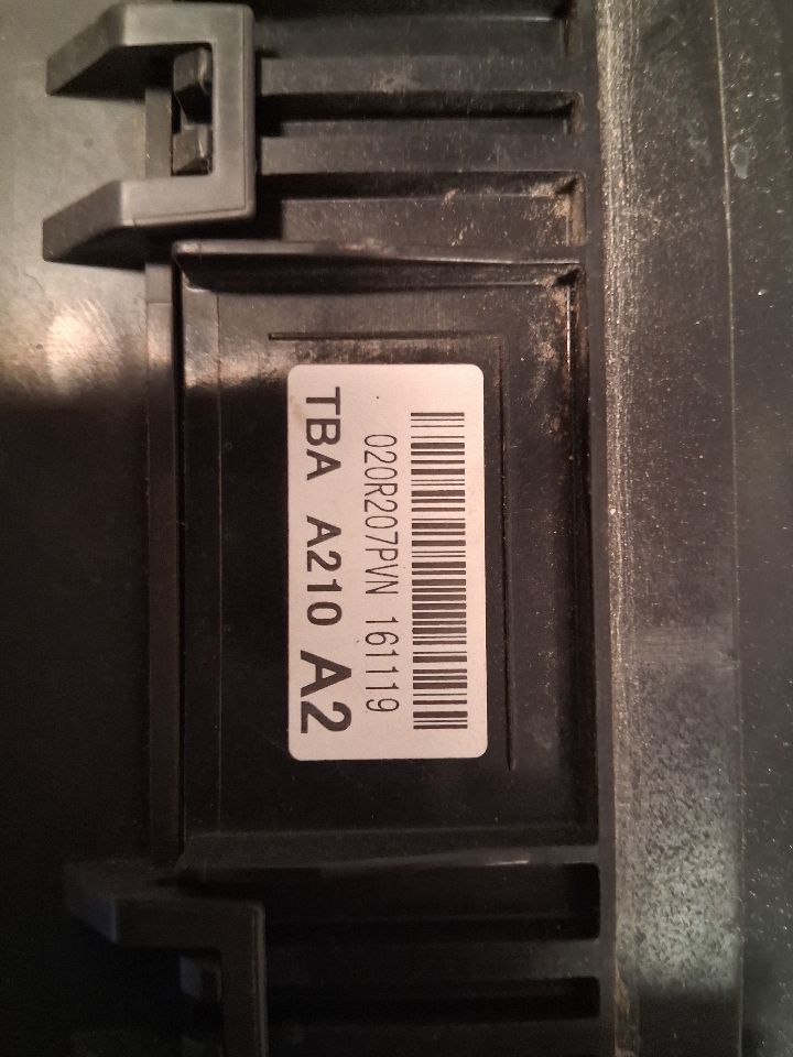 Engine Fuse Box from a 2017 Honda Civic, photo 6