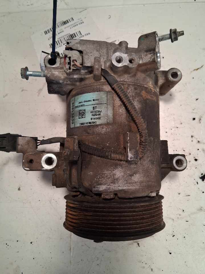 AC Compressor from a 2017 Honda Civic, photo 1
