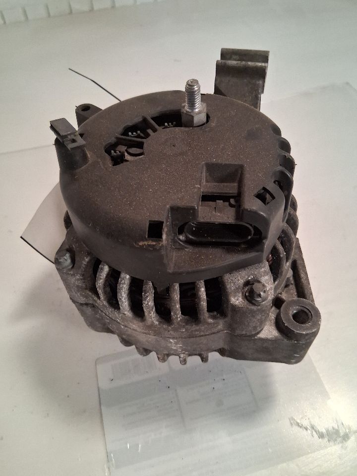 Alternator from a 2003 Pontiac Grand Am, photo 3