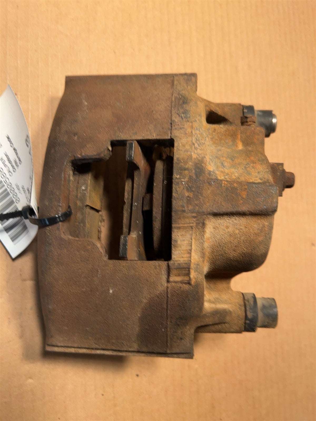 Brake Caliper from a 1998 GMC 1500, front, right side, photo 1