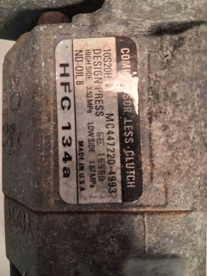 AC Compressor from a 2004 Dodge Caravan, photo 2