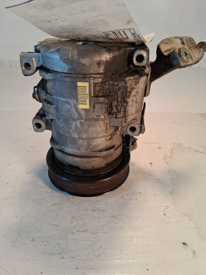 AC Compressor from a 2004 Toyota Avalon, photo 3