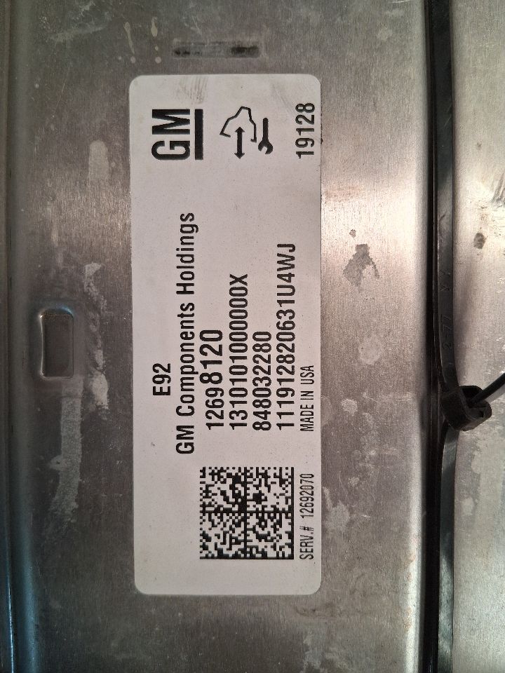Engine Control Module (ECM/PCM) from a 2019 Chevrolet Tahoe, photo 2