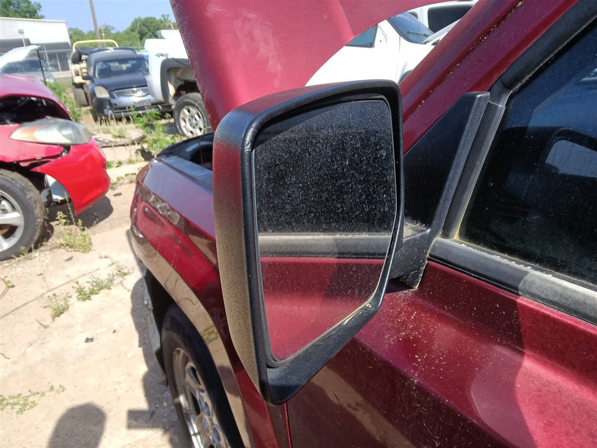 Side View Mirror from a 2016 Jeep Patriot, left side, photo 2