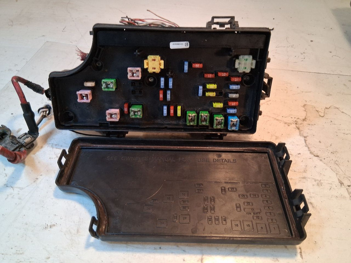 Body Control Module (BCM) from a 2016 Jeep Patriot, photo 5