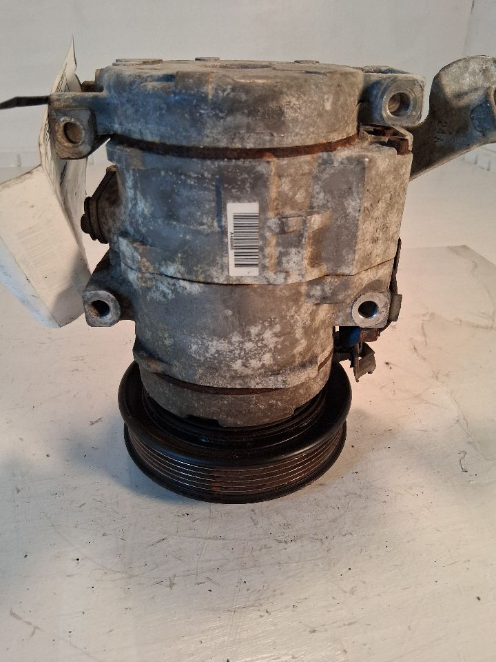 AC Compressor from a 2006 Toyota, photo 2