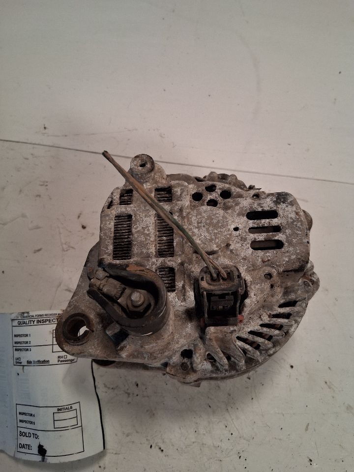 Alternator from a 2005 Dodge Neon, photo 3