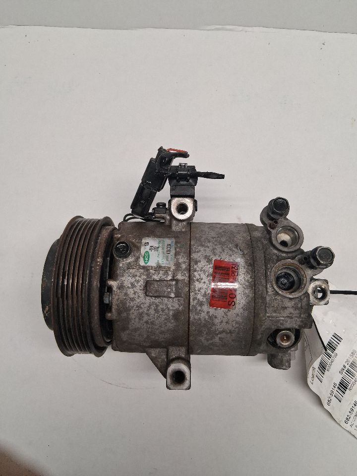 AC Compressor from a 2013 Hyundai Elantra, photo 4