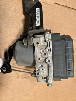 ABS Pump Module from a 2010 Mazda 6, photo 1