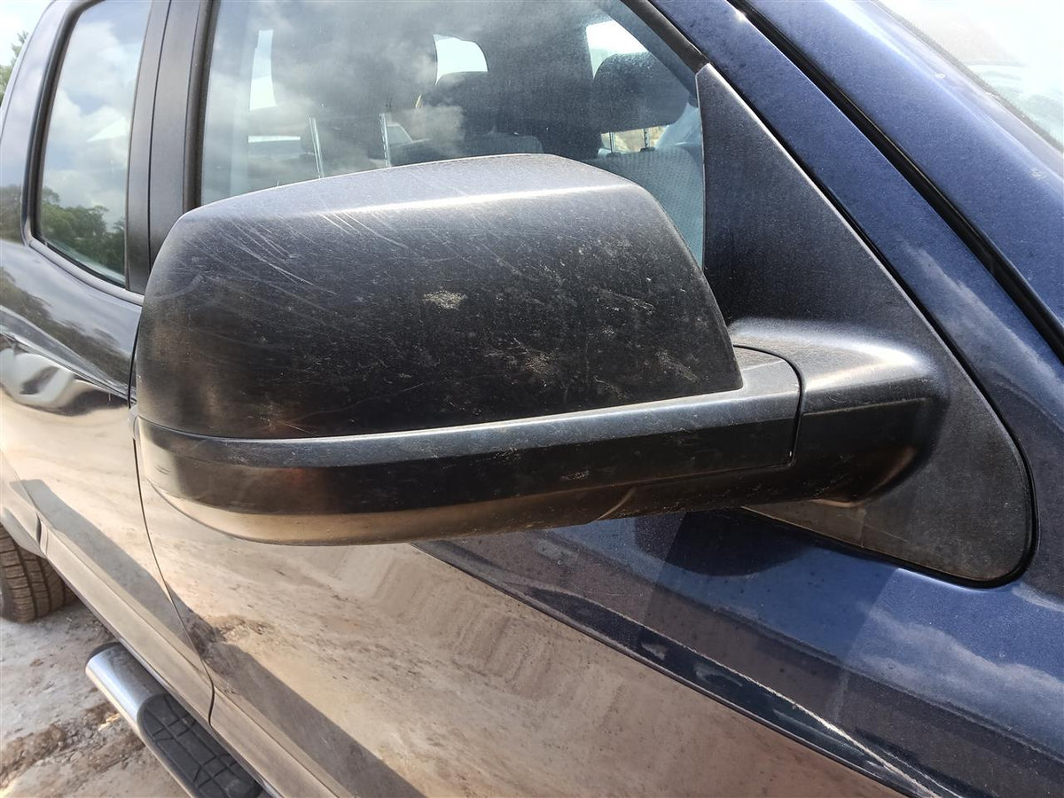 Side View Mirror from a 2010 Toyota Tundra, right side, photo 1