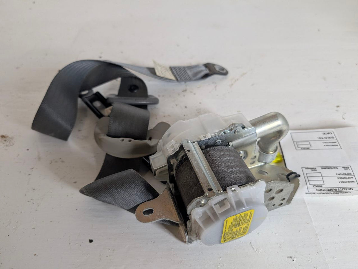 Seat Belt from a 2010 Toyota Tundra, front, photo 2