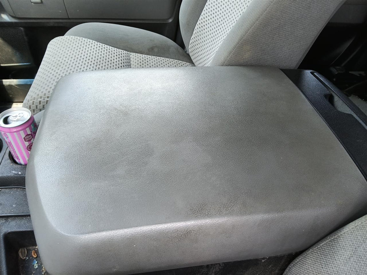 Center Console from a 2010 Toyota Tundra, front, photo 1