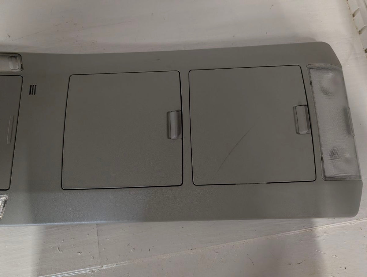 Overhead Console from a 2010 Toyota Tundra, front, photo 4