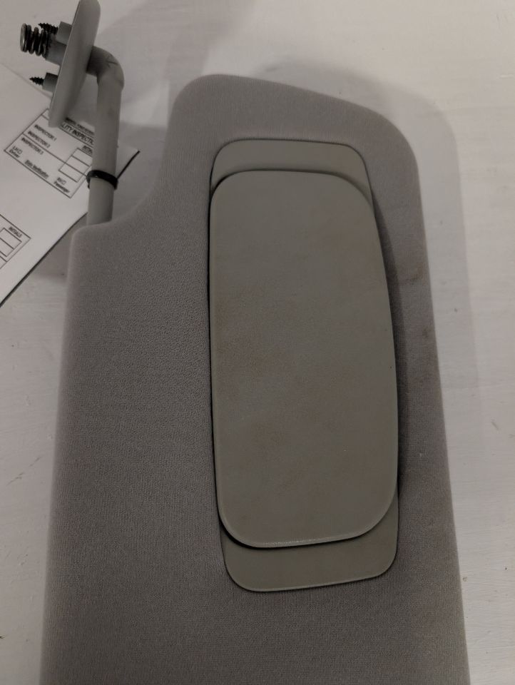 Sun Visor from a 2010 Toyota Tundra, right side, photo 3
