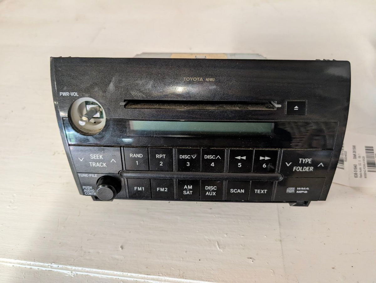 Radio Receiver from a 2010 Toyota Tundra, photo 2