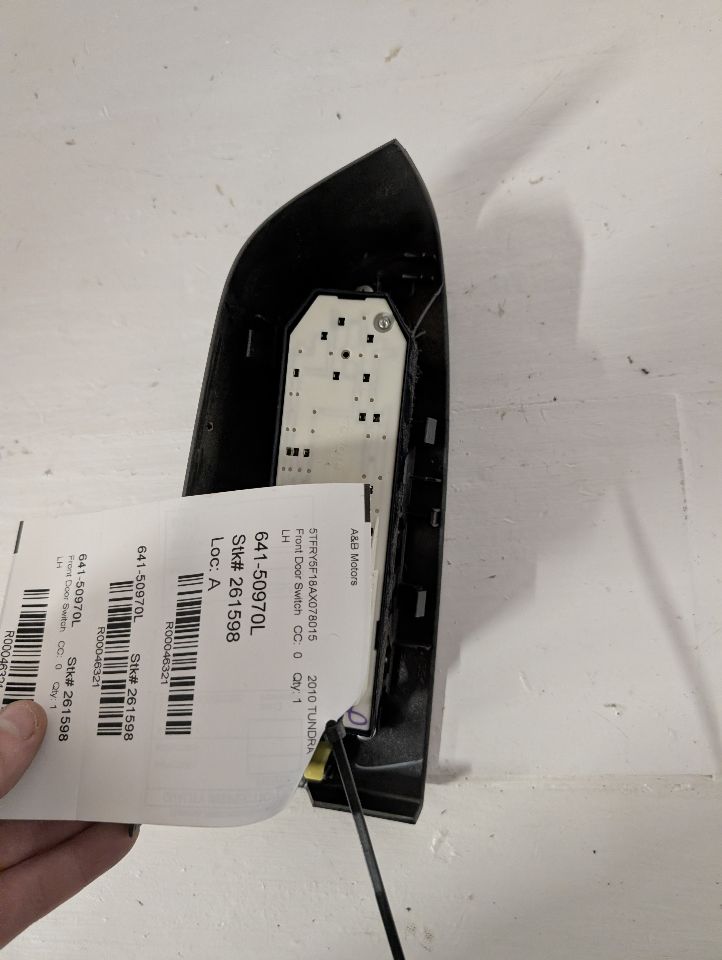 Window Master Switch from a 2010 Toyota Tundra, left side, photo 3