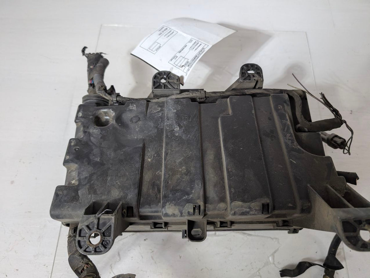Engine Fuse Box from a 2010 Toyota Tundra, photo 7