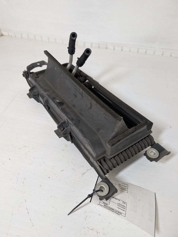Transmission Oil Cooler from a 2010 Toyota Tundra, photo 2