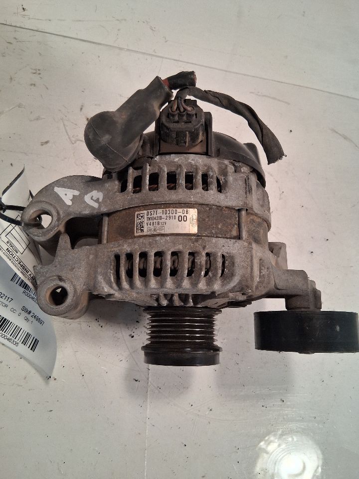 Alternator from a 2016 Ford Fusion, photo 5