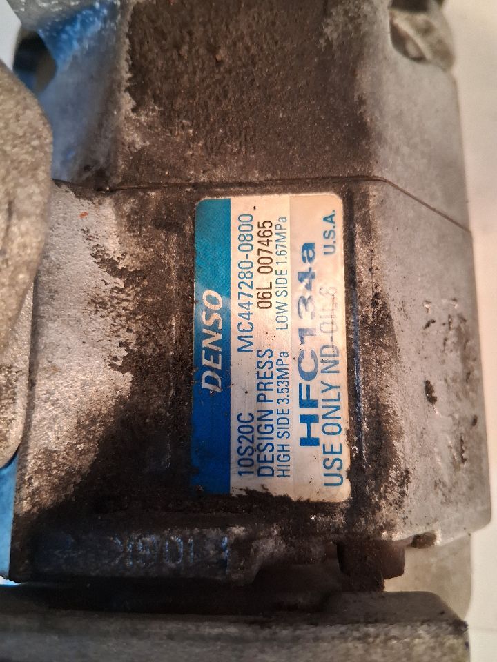 AC Compressor from a 2010 Toyota Tundra, photo 3