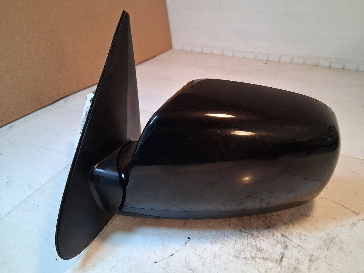 Side View Mirror from a 2009 Hyundai Santa Fe, left side, photo 4