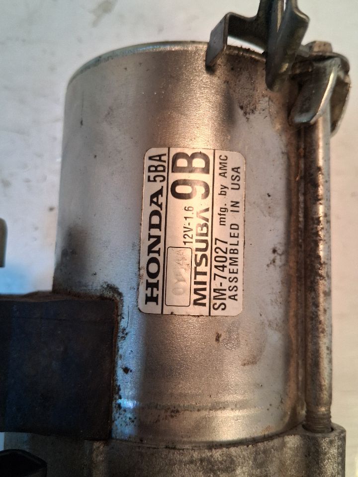 Starter Motor from a 2021 Honda Civic, photo 2