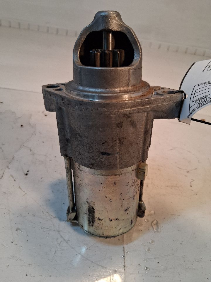 Starter Motor from a 2021 Honda Civic, photo 3